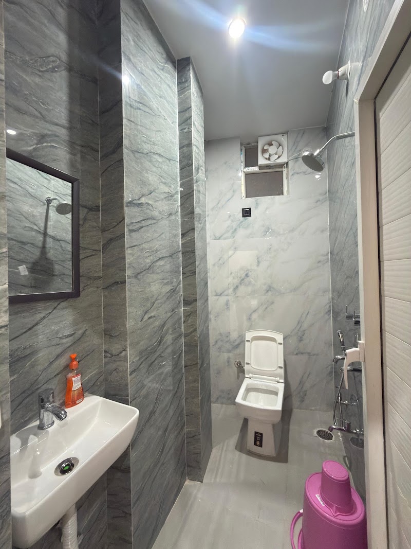 Kushal palace Guest house - Kushal palace Guest house, Tedhi Bazar Rd, Police Line, Ayodhya, Uttar Pradesh 224123, India