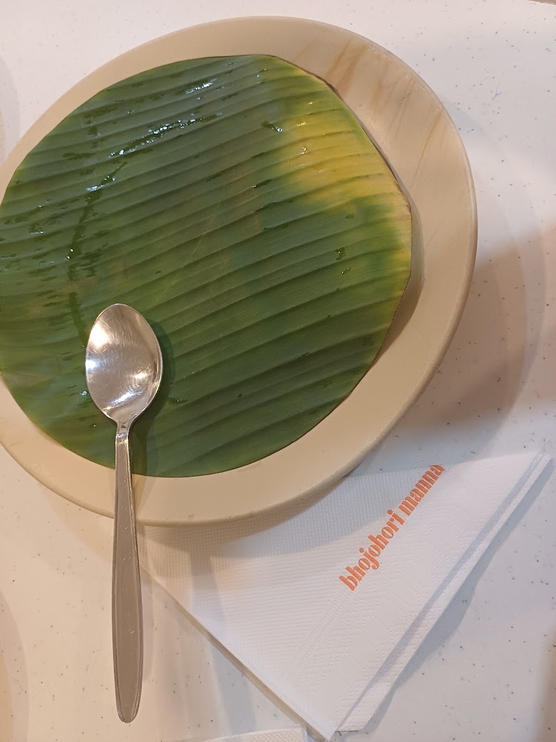 Bhojohori Manna - Bhojohori Manna, 11A, Esplanade East, beside KC Das, Maidan, Esplanade, Chowringhee North, Bow Barracks, Kolkata, West Bengal 700069, India