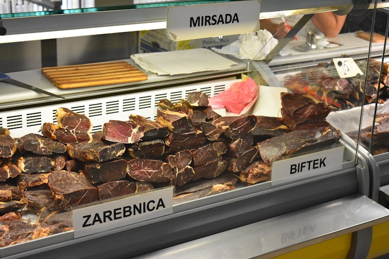 Pijaca Markale food market - Pijaca Markale food market, Mula Mustafe Bašeskije 4a, Sarajevo 71000, Bosnia and Herzegovina
