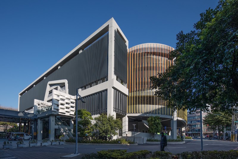 Fengyuan Transit Center - Fengyuan Transit Center, 420, Taiwan, Taichung City, Fengyuan District, Dongren St, 18號號