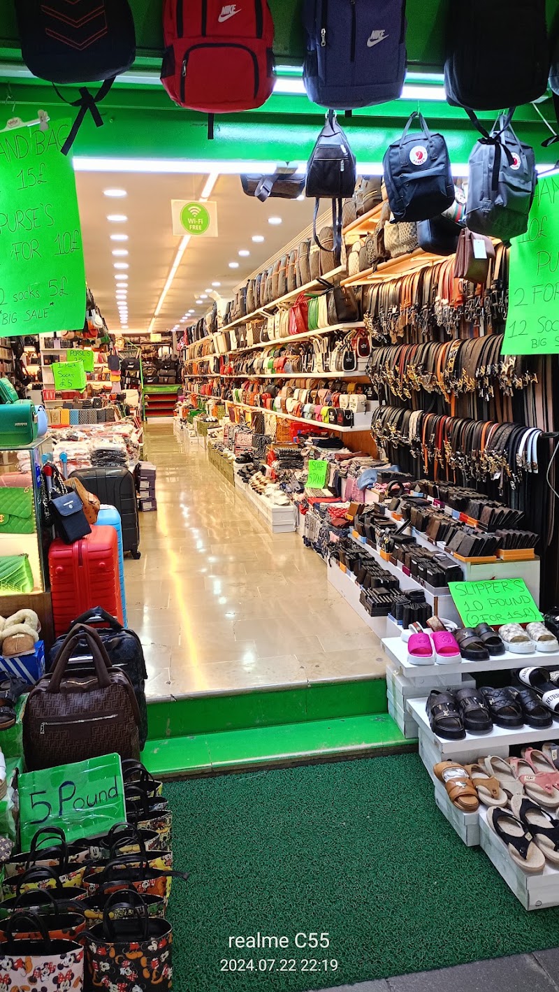 Bazaar Ayakkabı Levent inci - Bazaar Ayakkabı Levent inci Tepe, Yeniyol Cd. No:26, 48700 Marmaris/Muğla, Türkiye