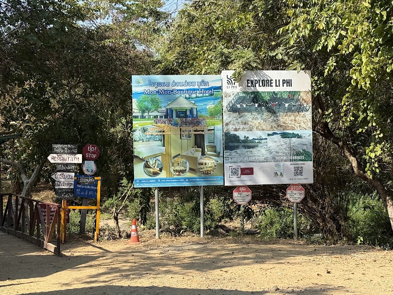 Songphamit Waterfall Ticket Office - Songphamit Waterfall Ticket Office, XW38+FQ, Khon Tai, Laos