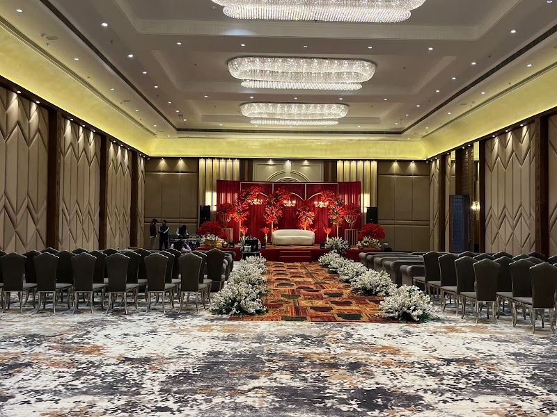 Pride Premier Alwar - Pride Premier Alwar Kathi Gathi Sariska, Tiger Reserve Road, Alwar, Rajasthan 301001, India