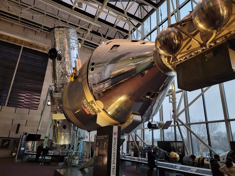 Smithsonian's National Air and Space Museum - Smithsonian's National Air and Space Museum 650 Jefferson Dr SW, Washington, DC 20004, USA
