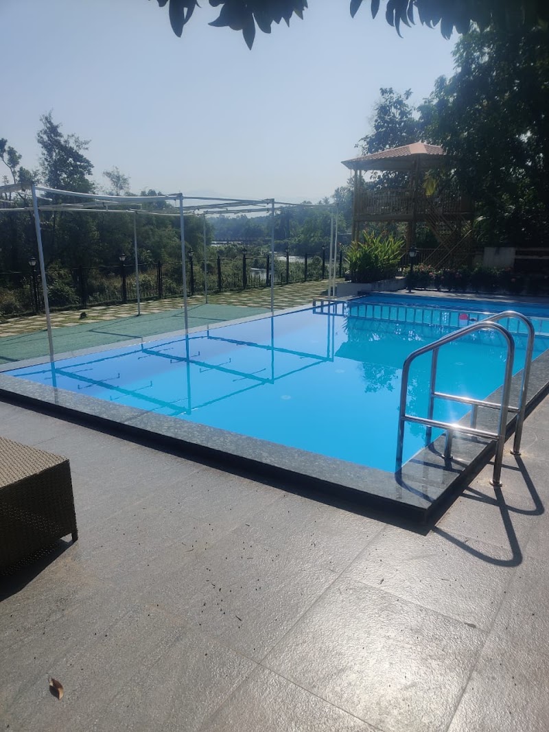 Riverfront Manor By Saffron Stay - Riverfront Manor By Saffron Stay X9VG+M9J, Kalamboli Tarf Waredi, Maharashtra 410201, India