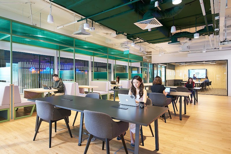 JustCo – Asia Green | Coworking & Office Space - JustCo – Asia Green | Coworking & Office Space, 9 Tampines Grande, Asia Green #02-00, Singapore 528735