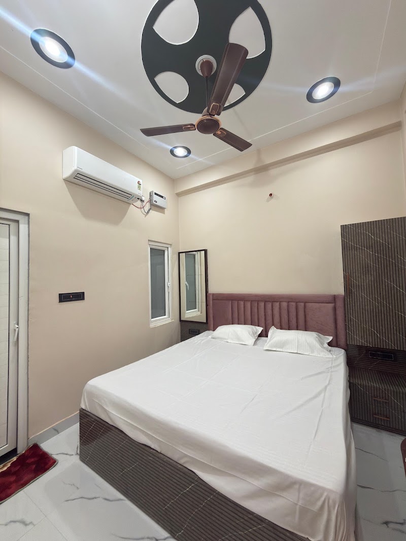 Kushal palace Guest house - Kushal palace Guest house, Tedhi Bazar Rd, Police Line, Ayodhya, Uttar Pradesh 224123, India