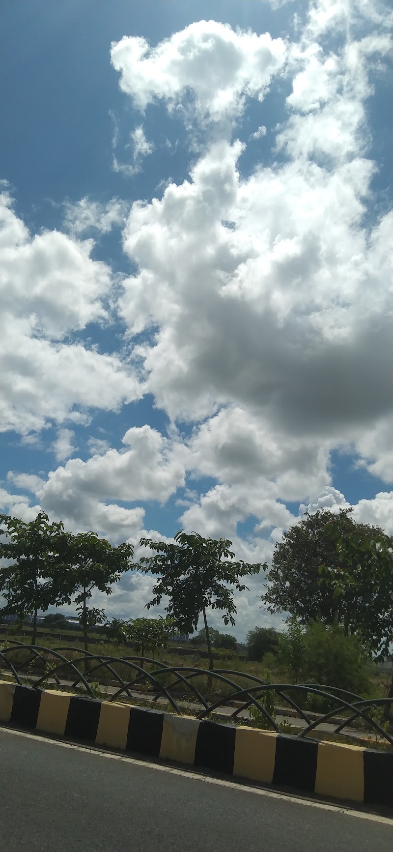 Express Way Mana - Express Way Mana, 5PV3+R9Q, Airport Rd, Temri, Chhattisgarh 492015, India