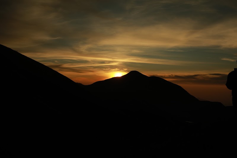 Sunrise point - Sunrise point, Kannan Devan Hills, Idukki district, Kerala, India (PIN:, 35RQ+J6M, Kannan Devan Hills, Kerala 685616, India