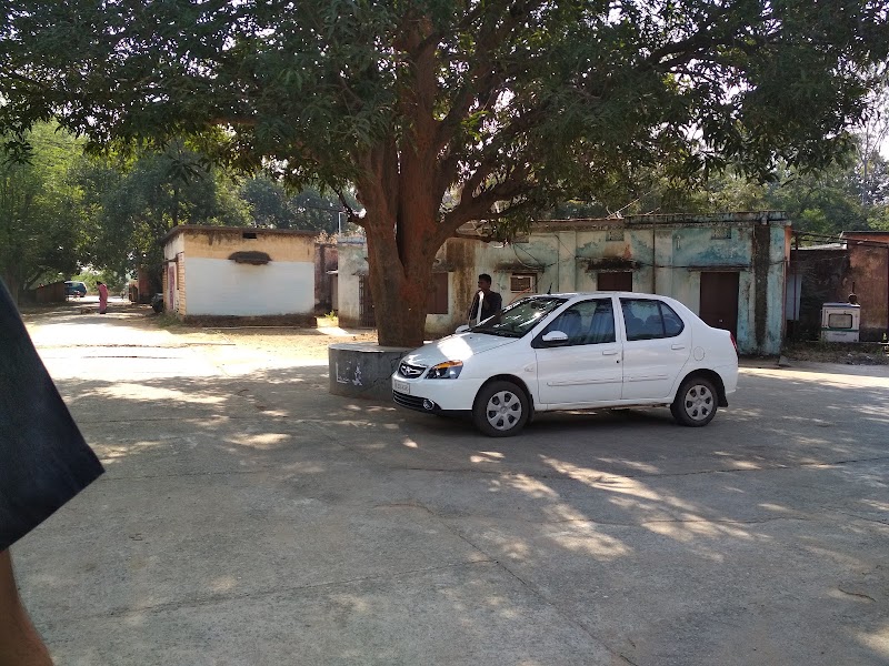 Block Office Kolabira - Block Office Kolabira, R53F+CHR, Kolabira, Odisha 768213, India