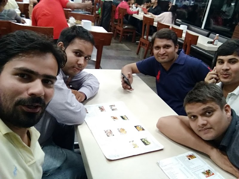 Shuddh Vaishno Dhaba - Shuddh Vaishno Dhaba Shop 773, Old Railway Rd, Roshan Pura, Gurugram, Haryana 122001, India