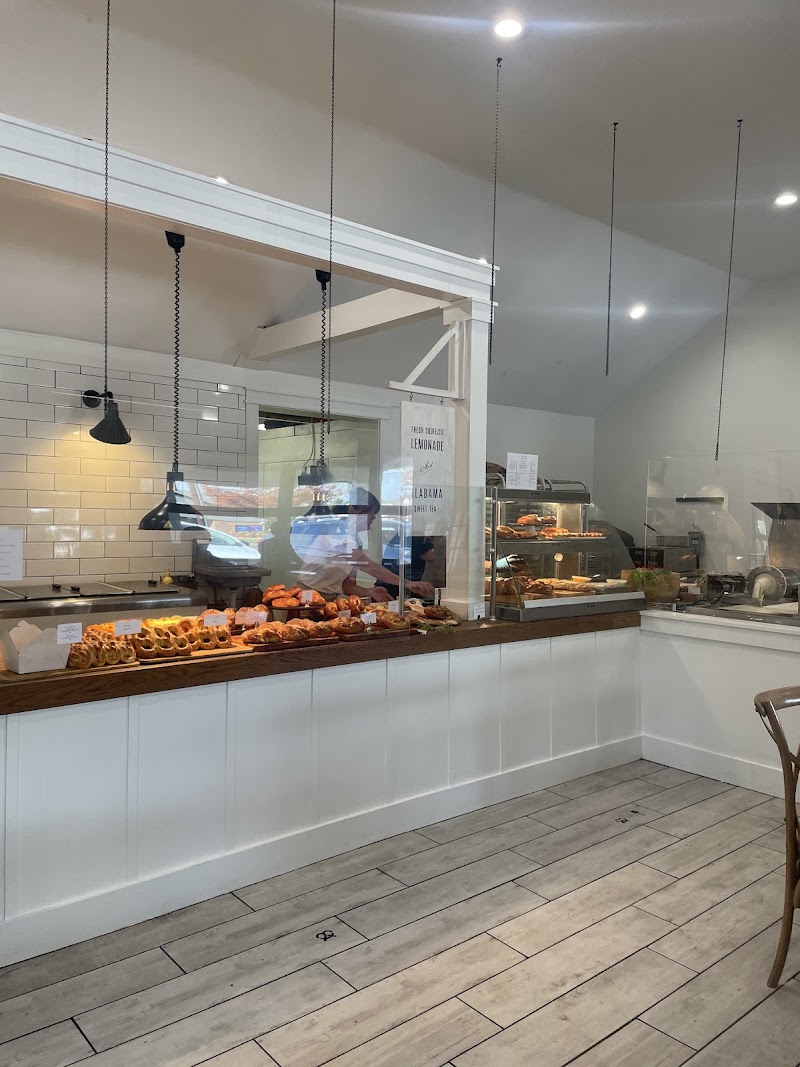 THE SALT BOX - THE SALT BOX, 5840 Easton Rd, Doylestown, PA 18902, USA