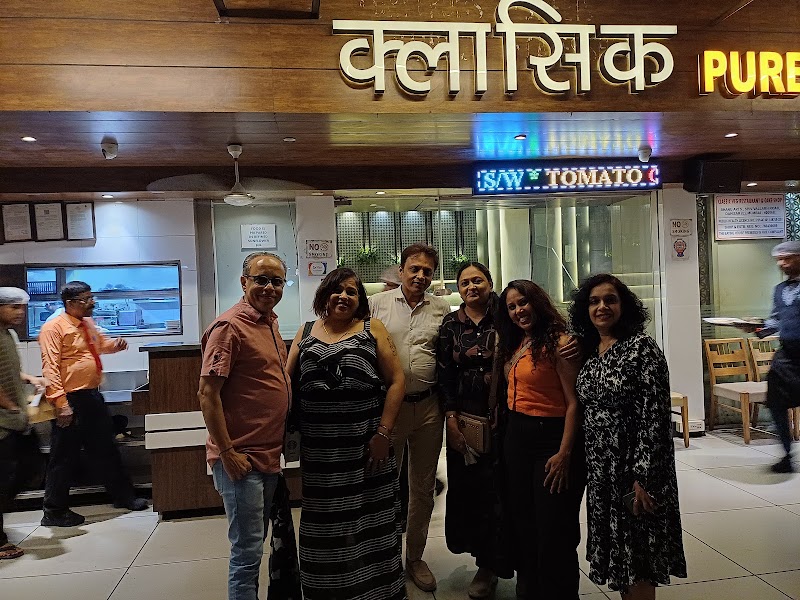 Classic Pure Veg Restaurant - Classic Pure Veg Restaurant, Bhanu apt, Sant Dnyaneshwar Rd, Shreenath Nagar, Shankheshwar Nagar, Borivali East, Mumbai, Maharashtra 400068, India