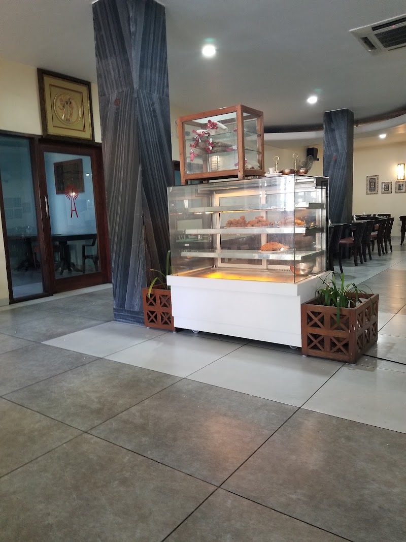 Woodys - Woodys, Hotel Woodlands, Raja Ram Mohan Roy Rd, Sampangi Rama Nagara, Richmond Town, Bengaluru, Karnataka 560027, India