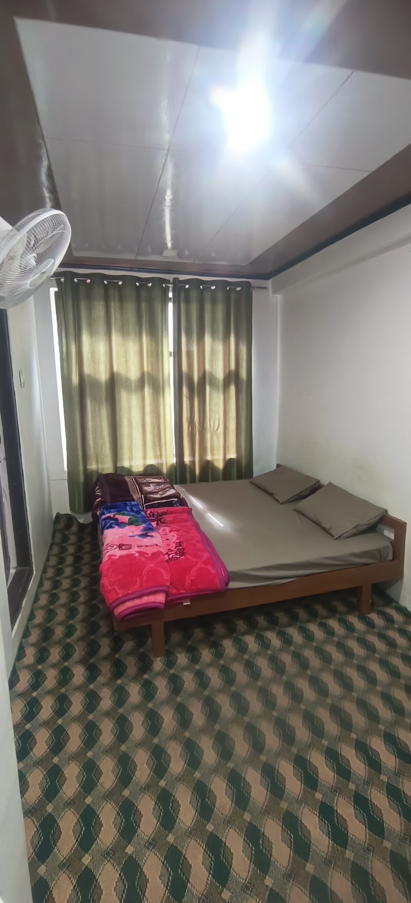 Mezban Guest House & Restaurants - Mezban Guest House & Restaurants, bazar, Balti Bazar, Changrah, Kargil, 194103