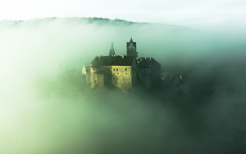 Loket Castle