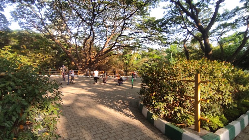 Mesthripalya Lake - Mesthripalya Lake E type Quarters, 1st A cross Rd, 4th Block, Koramangala, Bengaluru, Karnataka 560034, India