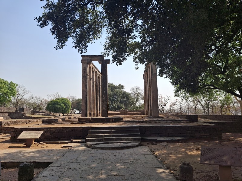 Buddhist Monuments at Sanchi Raisen - Buddhist Monuments at Sanchi Raisen FPJQ+9XJ, Sanchi, Madhya Pradesh 464661, India
