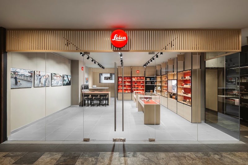 Leica Store Marina Bay Sands - Leica Store Marina Bay Sands 2 Bayfront Ave, # B1 - 82A The Shoppes at Marina Bay Sands, Singapore 018972