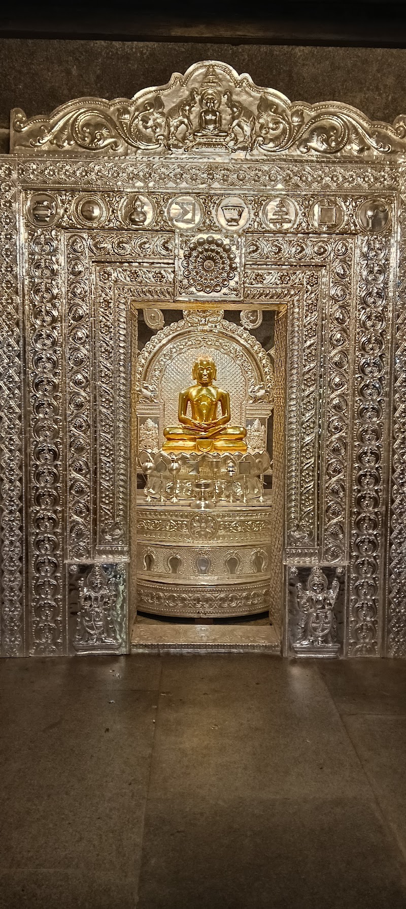Shravanabelagola - Shravanabelagola, VF4P+VVM, Bhagawan Bahubali Street, Shravanbela Gola (Rural), Karnataka 573135, India