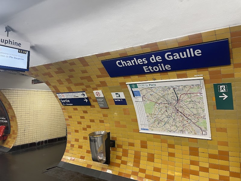 Charles de Gaulle-Etoile - Charles de Gaulle-Etoile 75017 Paris, France