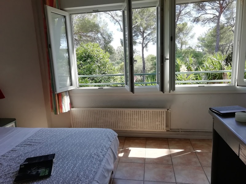 Résidence et hôtel de la mer - Résidence et hôtel de la mer 112 Bd de la Mer, 83420 La Croix-Valmer, France