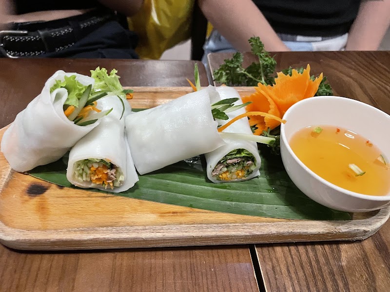 Hoang's Restaurant - Vietnamese Restaurant & Vegan Food - Hoang's Restaurant - Vietnamese Restaurant & Vegan Food 54 P. Hàng Buồm, Hàng Buồm, Hoàn Kiếm, Hà Nội 100000, Vietnam