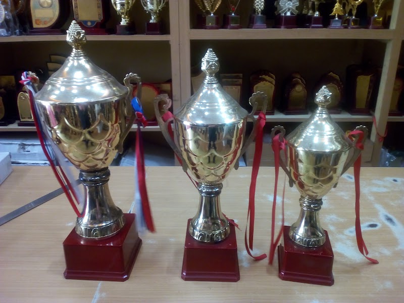 Gokul Market - Gokul Market, VR9R+CPX, KSR Road, Opposite Old Bus Stand, Hampankatta, Mangaluru, Karnataka 575001, India