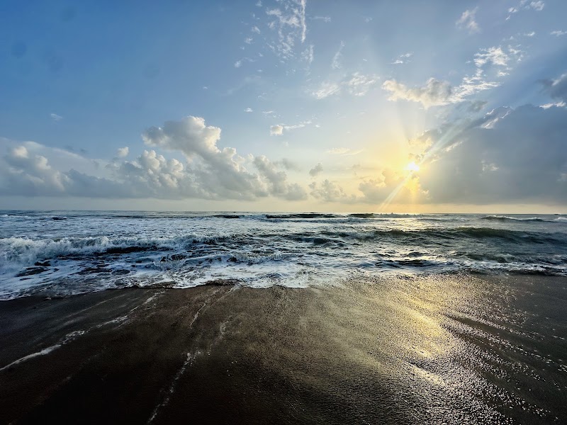 Anjuna Beach - Anjuna Beach Anjuna Beach, Anjuna, Goa 403509, India