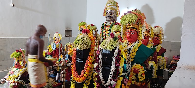 Shree Vira Mahaasati Temple - Shree Vira Mahaasati Temple 4F5Q+R67, Murdeshwar, Bailur, Karnataka 581350, India
