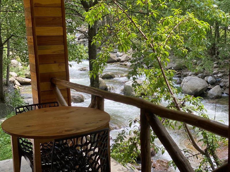 Great Escape - Tirthan - Great Escape - Tirthan, village Bhiyali, Bathad, Banjar, Himachal Pradesh 175123, India