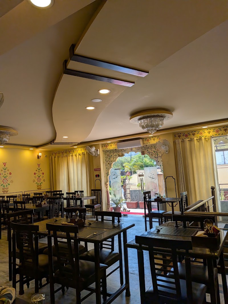 Royal Rajwada Multicuisine Restaurant - Royal Rajwada Multicuisine Restaurant Amer fort, Amer, Jaipur, Rajasthan 302028, India