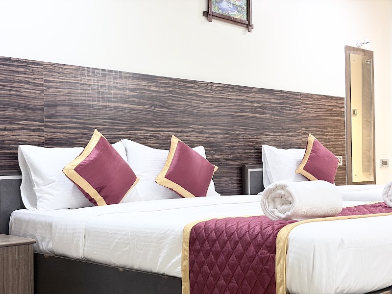 Malaysia Inn - Malaysia Inn 27, Gopalakrishna St, Pondy Bazaar, T. Nagar, Chennai, Tamil Nadu 600017, India