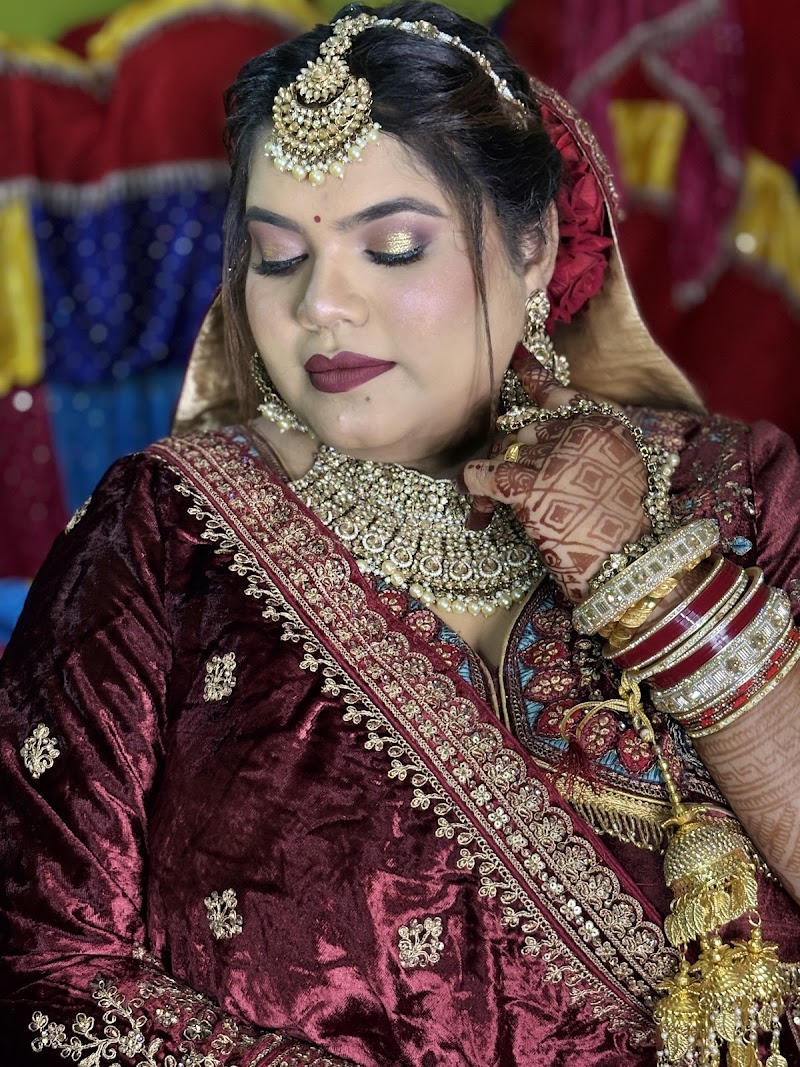 PN makeover - PN makeover, Gundicha market, Daringbadi - Phulbani Rd, near sbi bazar branch, Chidananda Nagar, Phulbani, Odisha 762001, India