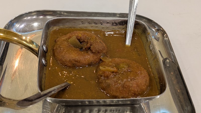 Bengaluru Express - Bengaluru Express, Infront of Food Court, Katora Talab, Civil Lines, Raipur, Chhattisgarh 492001, India