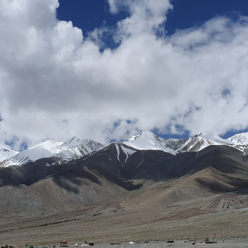 Pangong lake view - Pangong lake view XC8C+CH3, Ladakh, 194101