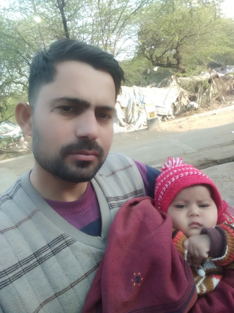 Baluganj - Baluganj, Rakabganj, Agra, Uttar Pradesh 282001, India