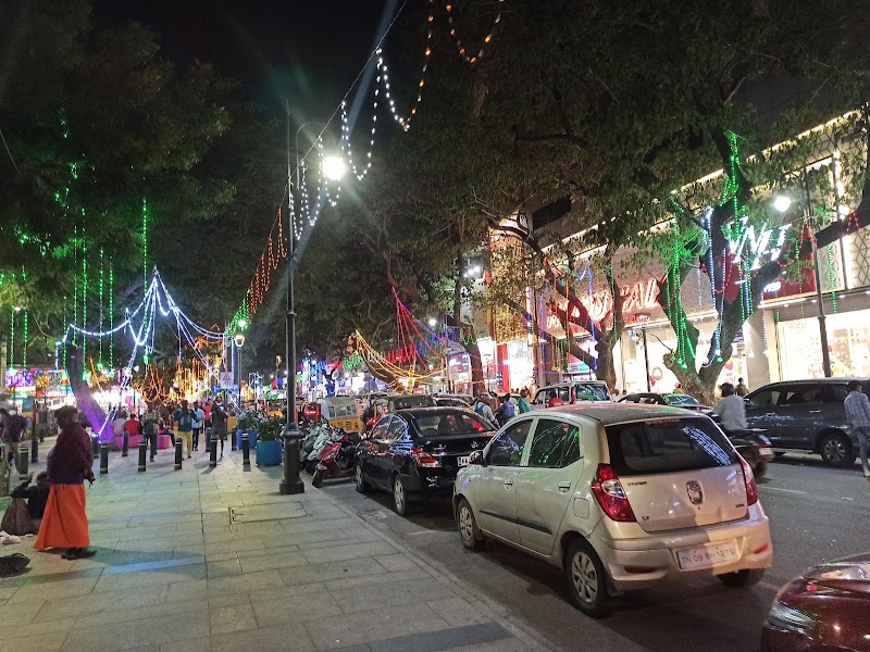 Pondy Bazaar