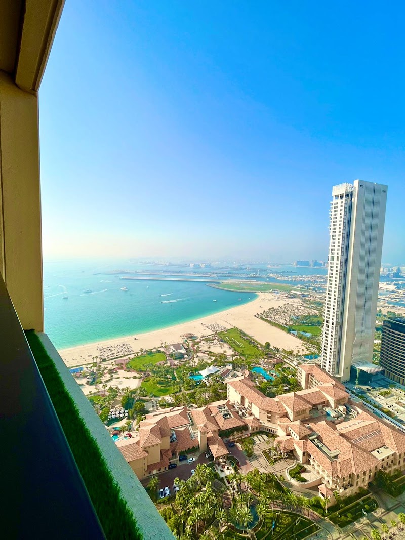 Palm View Hostel - Hostel in JBR Dubai