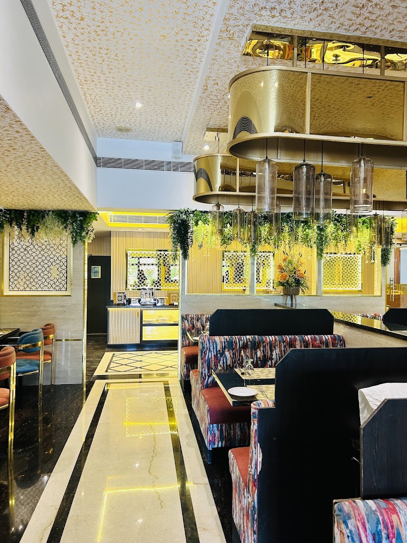 Flavours Restaurant | Family Resturant In Prayagraj - Flavours Restaurant | Family Resturant In Prayagraj Hanuman Mandir, Mahatma Gandhi Marg, near High Court, Canton, Dhoomanganj, Prayagraj, Uttar Pradesh 211001, India