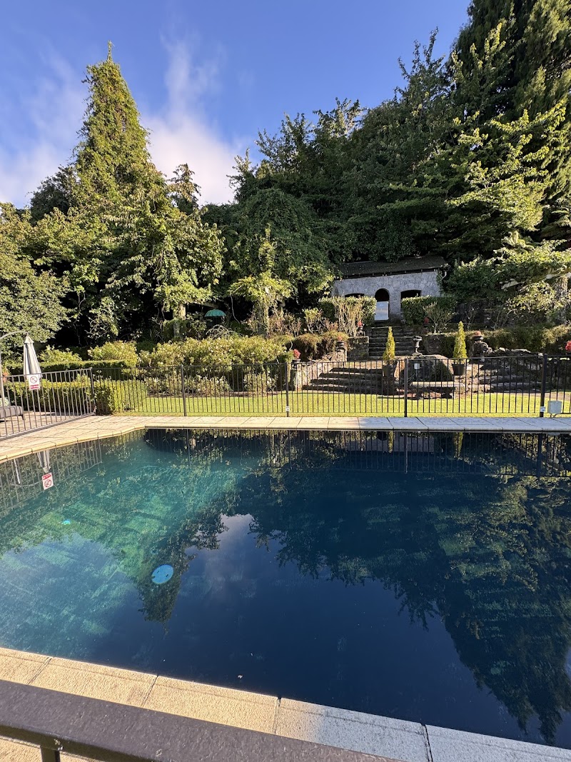 Black Swan Lakeside Boutique Hotel - Black Swan Lakeside Boutique Hotel 171 Kawaha Point Road, Kawaha Point, Rotorua 3010, New Zealand