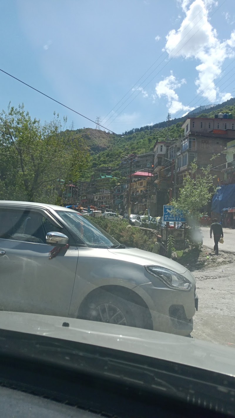 Everest Dhaba - Everest Dhaba HW8M+3RR, Bhawanagar, Sungra, Himachal Pradesh 172115, India