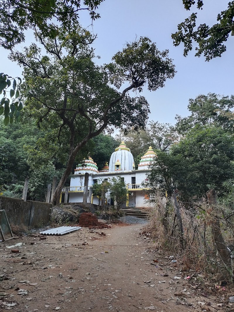 Jal Mahadev Temple, Khaprakhol, Balangir - Jal Mahadev Temple, Khaprakhol, Balangir, RRPH+3X2, Balangir, Odisha 767028, India
