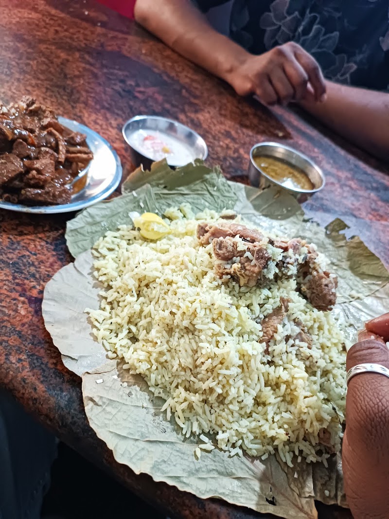 Original Hanumanthu Devi Mess Since 1930 - Original Hanumanthu Devi Mess Since 1930, 1777/1, Mission Hospital Rd, Mandi Mohalla, Mysuru, Karnataka 570021, India