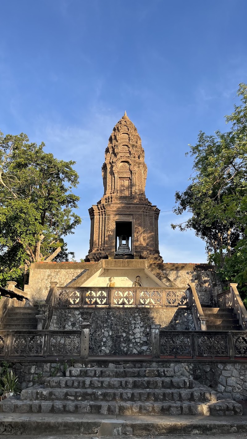 Bat Cave Phnom Sampov - Bat Cave Phnom Sampov, បាណន់, Cambodia