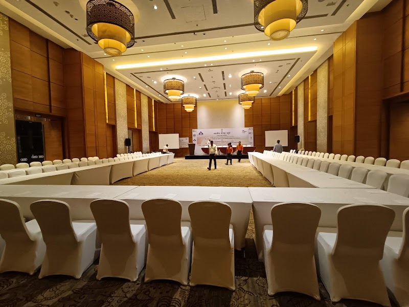 Courtyard by Marriott Raipur - Courtyard by Marriott Raipur NH-6, Labhandi, opposite Indira Gandhi Agriculture University, Sai Nagar Zora, Krishak Nagar, Raipur, Purena, Chhattisgarh 492001, India
