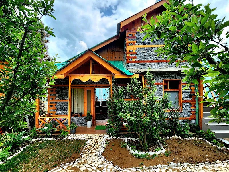 Hunting Wood Treehouse and Kathkuni cottages - Hunting Wood Treehouse and Kathkuni cottages, H9J2+6F Jibhi waterfall road end point of road, Seri, Tandi, Himachal Pradesh 175123, India