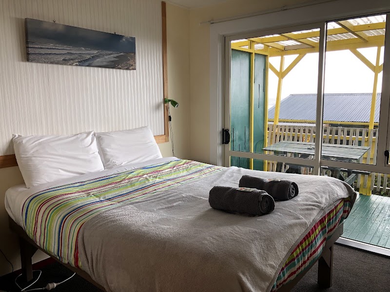 Punakaiki Beach Hostel - Punakaiki Beach Hostel, 2 Webb Street, Punakaiki 7873, New Zealand