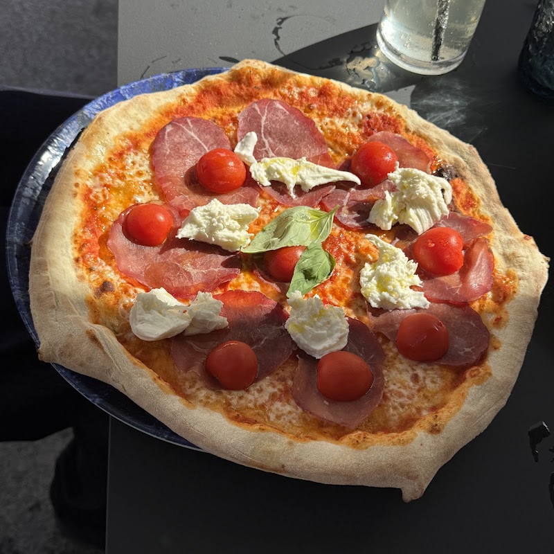 Ristorante Pizzeria Magno Mozartplatz - Ristorante Pizzeria Magno Mozartplatz Mozartpl. 5, 5020 Salzburg, Austria