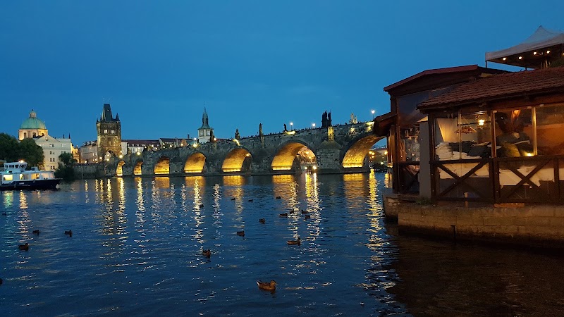 Čertovka canal - Čertovka canal, Na Kampě 118 00, Malá Strana, 118 00 Praha-Praha 1, Czechia
